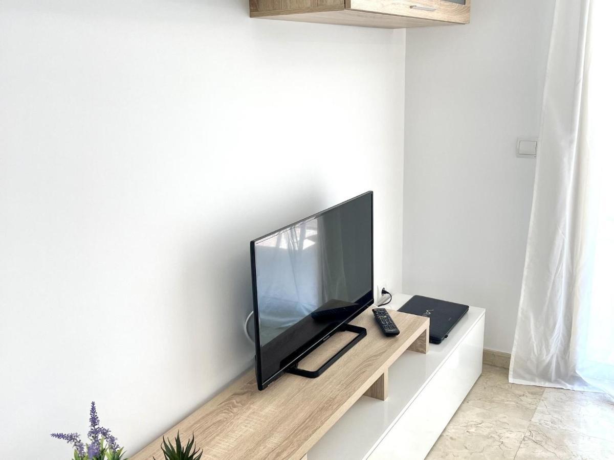 Apartbeach Michelangelo De Luxe Climatizado Y Junto Playa 08 ซาลอว์ ภายนอก รูปภาพ